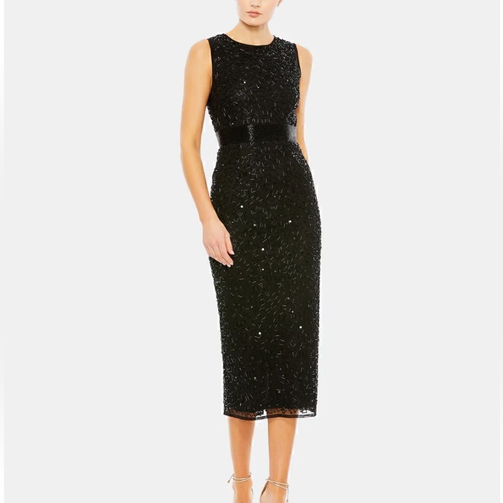 Mac Duggal gown